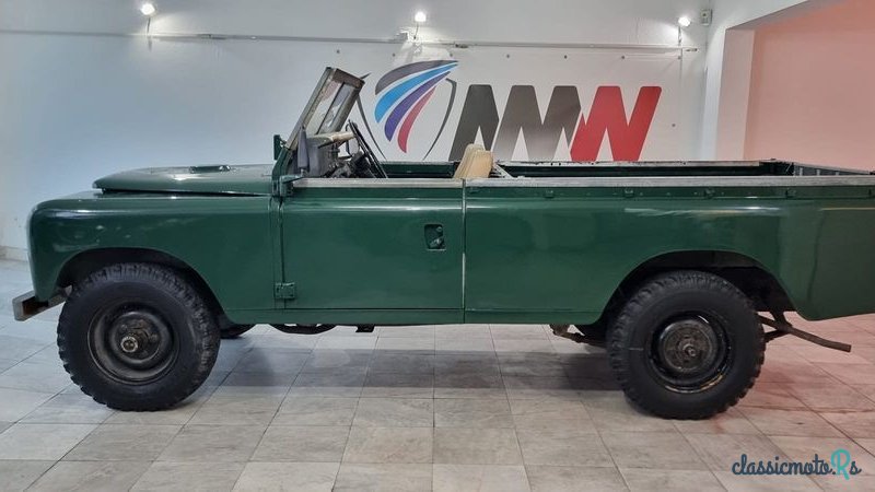 1977' Land Rover Serie III photo #5