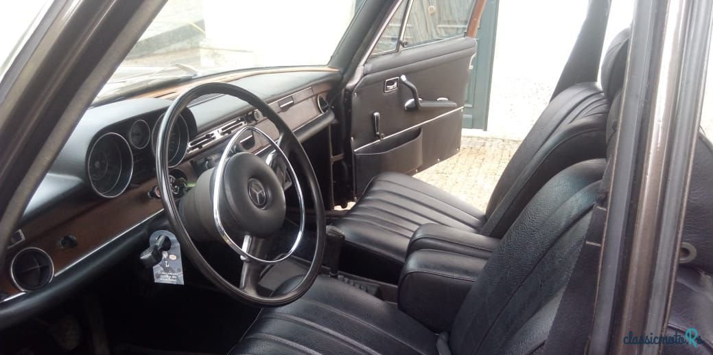 1971' Mercedes-Benz 280 photo #6