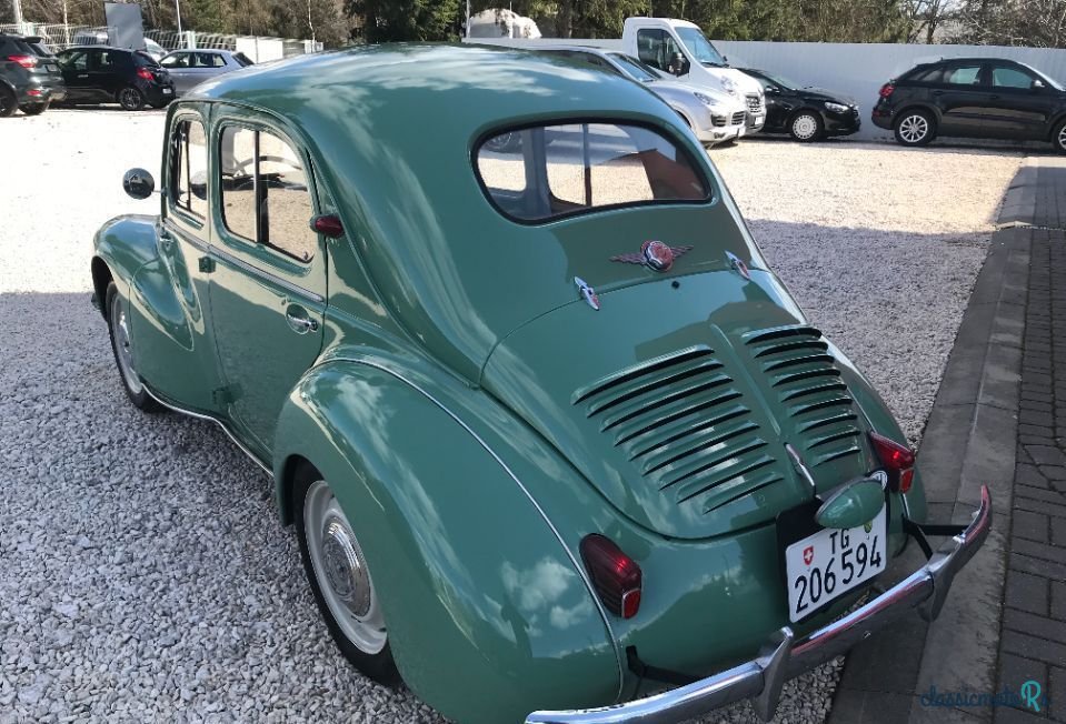 1956' Renault 4CV photo #4