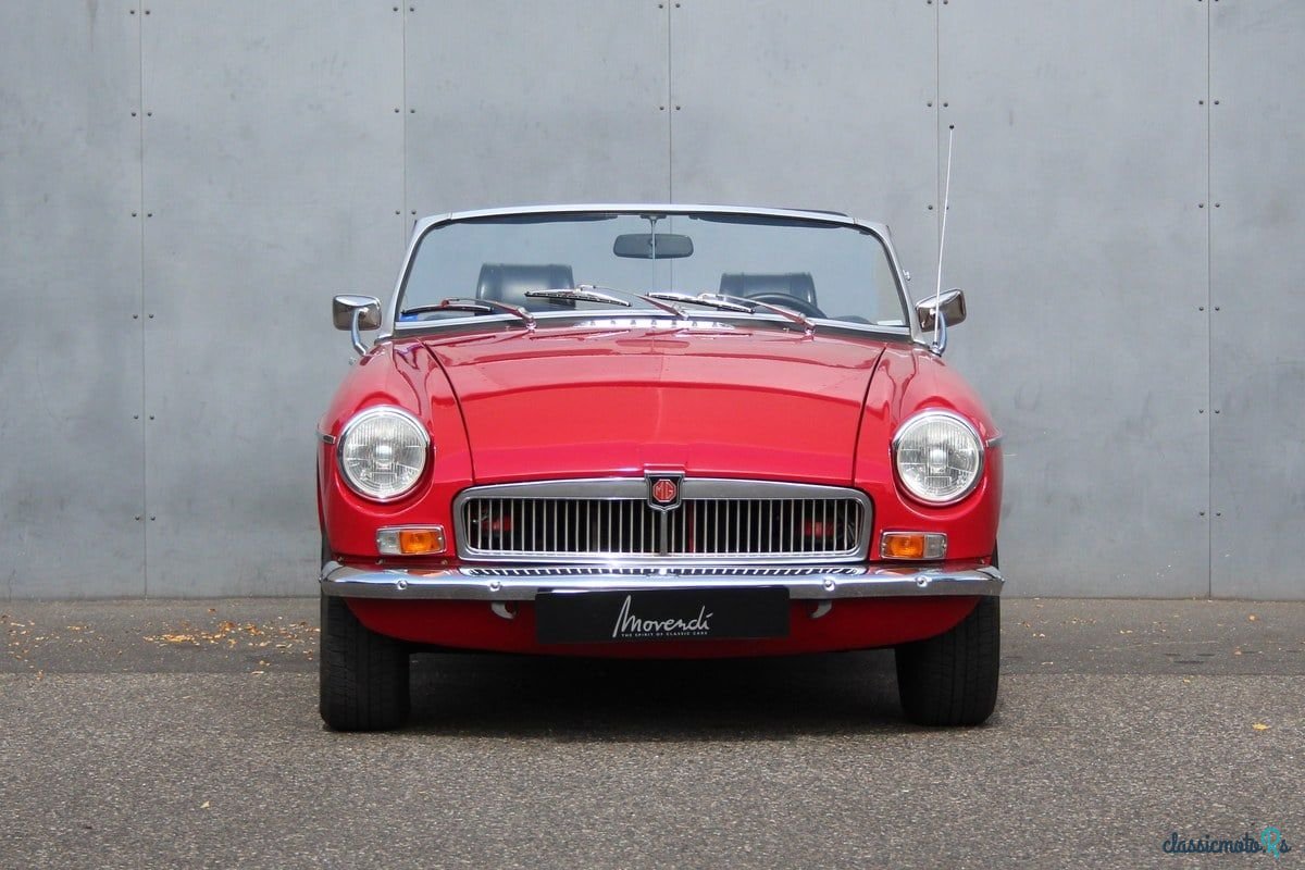 1972' MG MGB photo #5