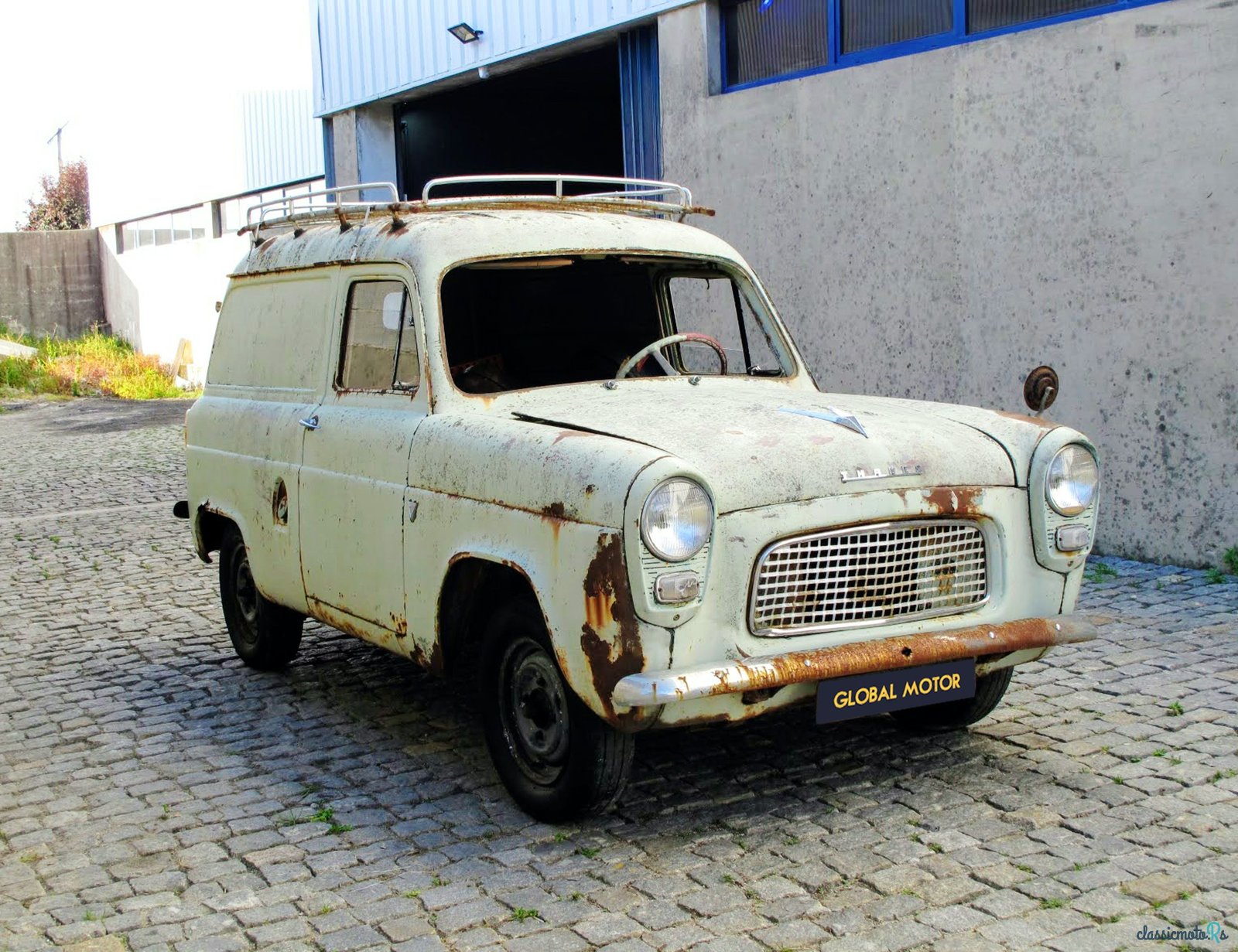 1958' Ford Thames Van photo #4