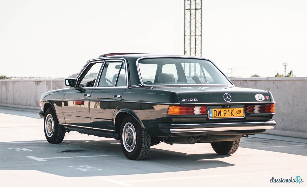 1983' Mercedes-Benz W123 photo #1