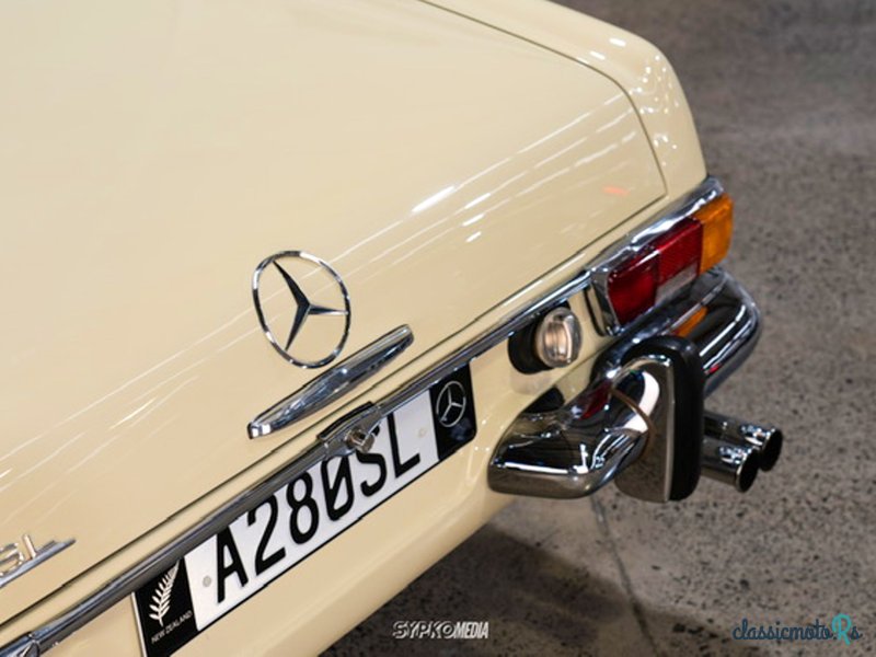1969' Mercedes-Benz 280 photo #1