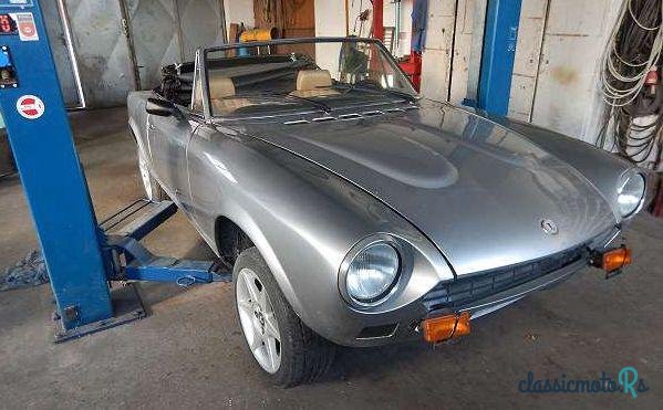 1979' Fiat 124 Spider photo #4