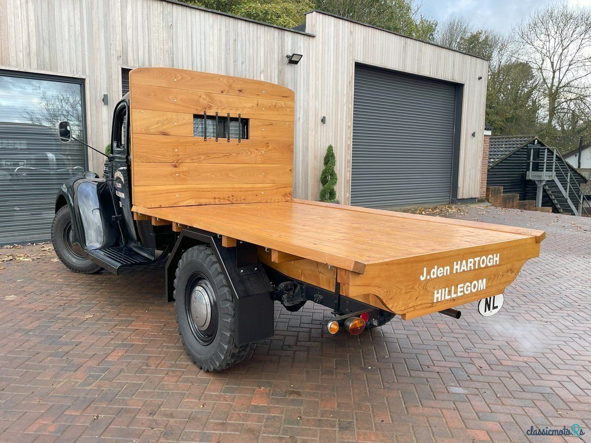 1941' Ford Model Y photo #5