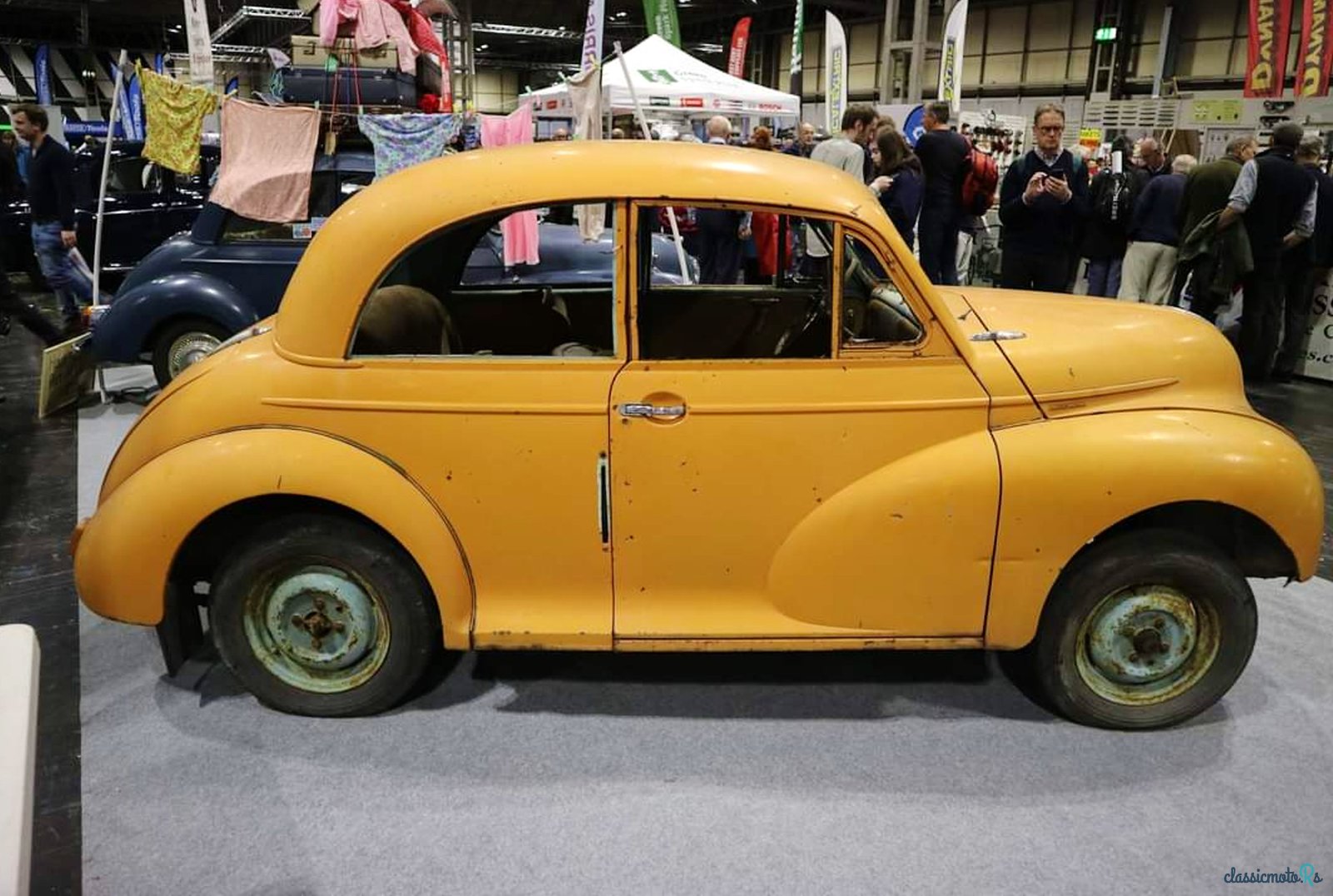 1950' Morris Minor photo #3
