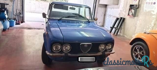 1977' Alfa Romeo Giulia photo #2