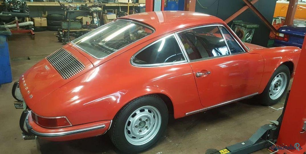 1969' Porsche 911 T photo #2