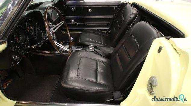 1965' Chevrolet Corvette photo #2