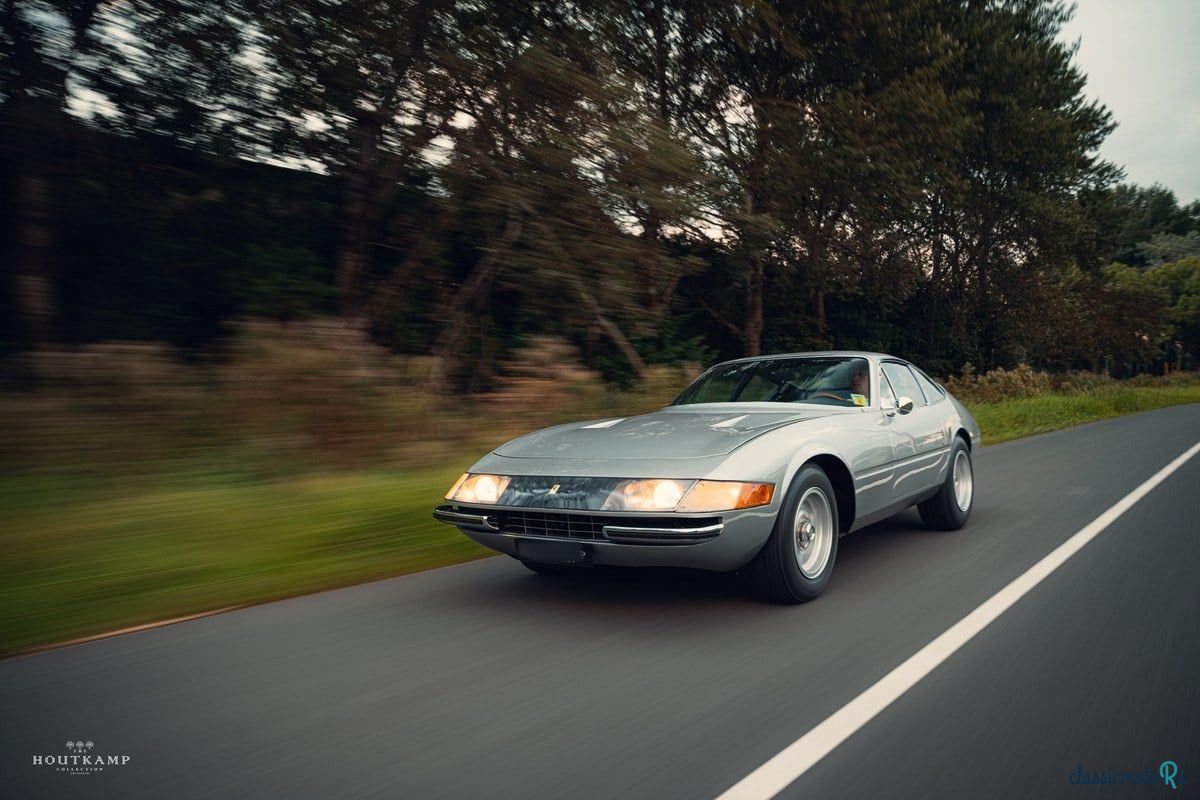 1969' Ferrari 365 photo #1