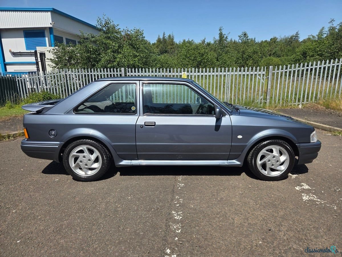 1986' Ford Escort photo #3