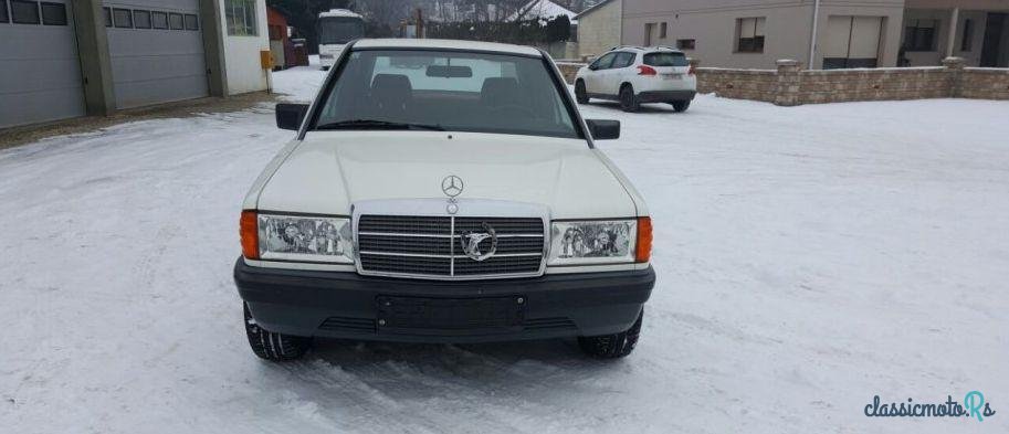 1983' Mercedes-Benz 190 2,0 photo #1
