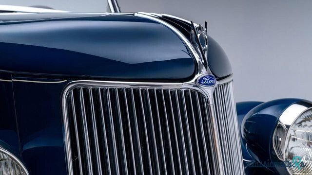 1936' Ford Deluxe photo #2