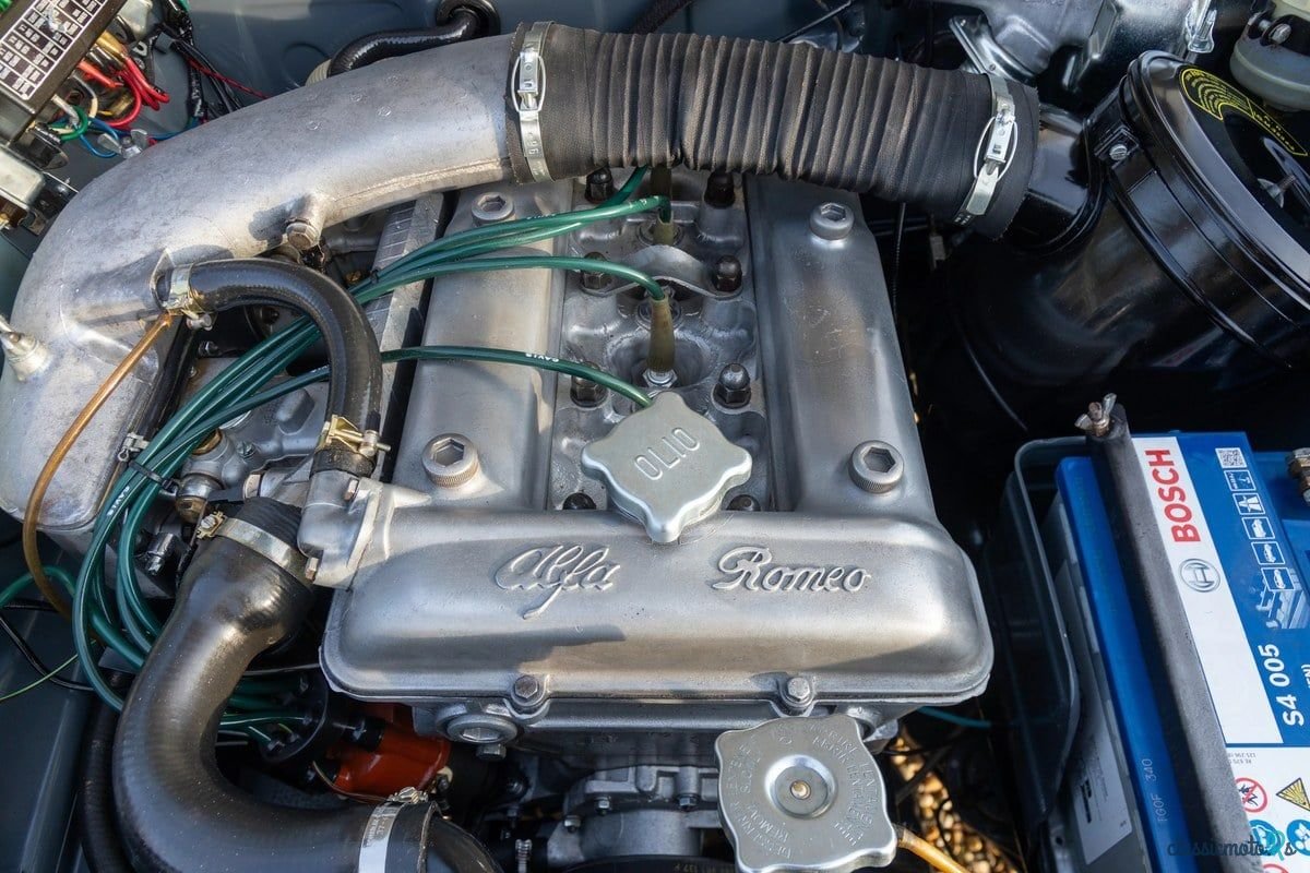 1968' Alfa Romeo Giulia photo #4