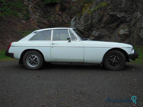 1976' MG Mgb Gt photo #3