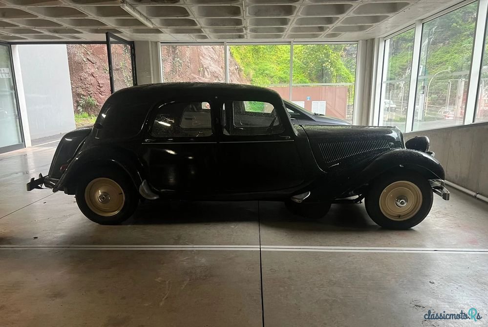 1953' Citroen 11 photo #4