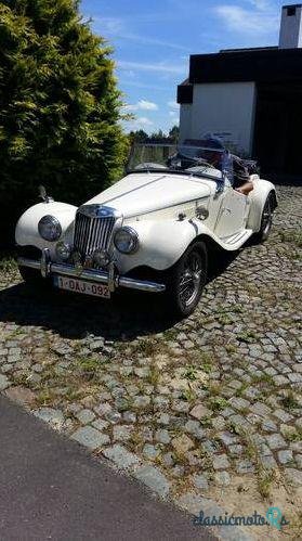 1954' MG TF photo #2