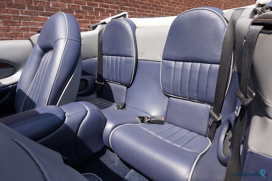 1995' Aston Martin DB7 photo #5