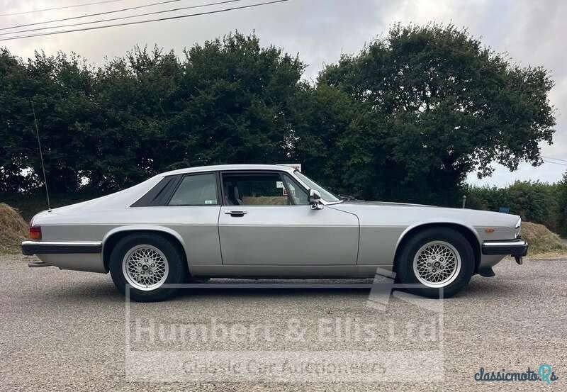 1990' Jaguar XJS photo #4