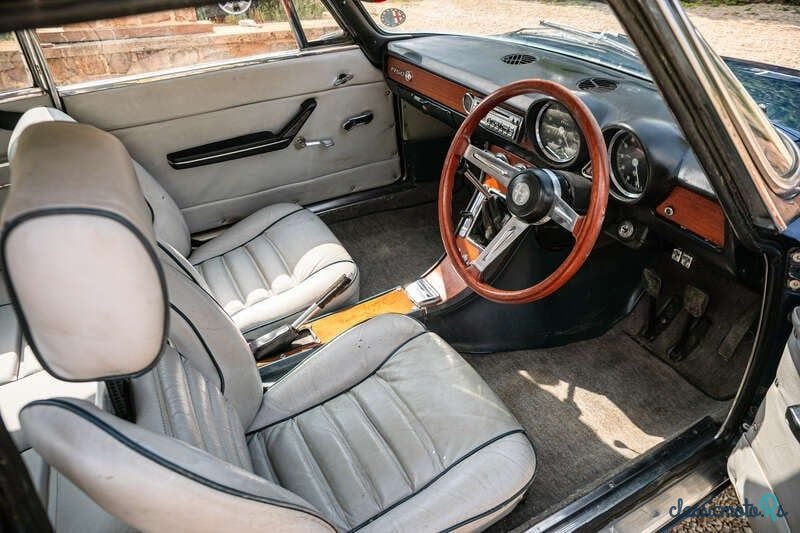 1970' Alfa Romeo 1900 photo #2