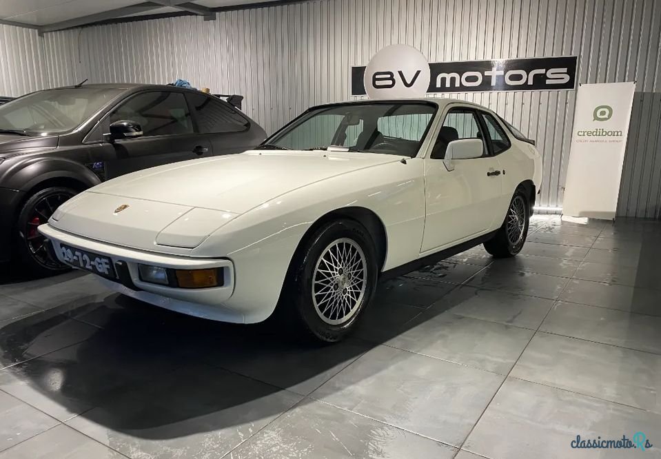 1980' Porsche 924 photo #1
