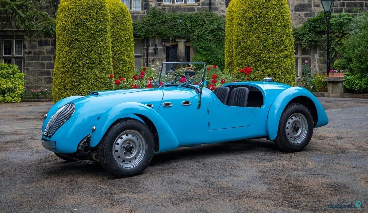 1948' Healey Silverstone photo #2