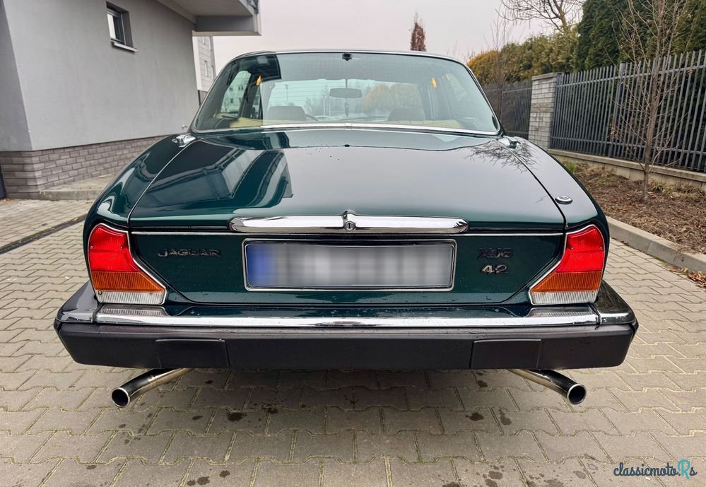 1980' Jaguar XJ photo #5