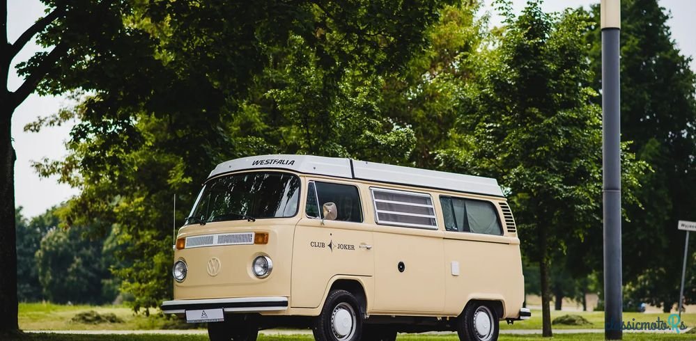 1977' Volkswagen Transporter photo #2