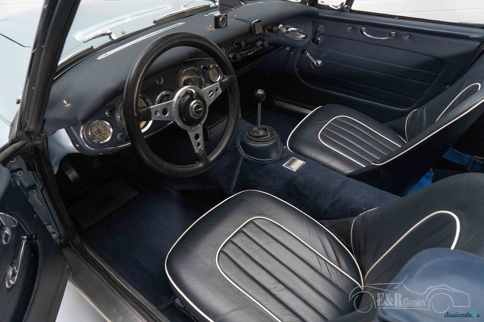 1963' Austin-Healey 3000 photo #2