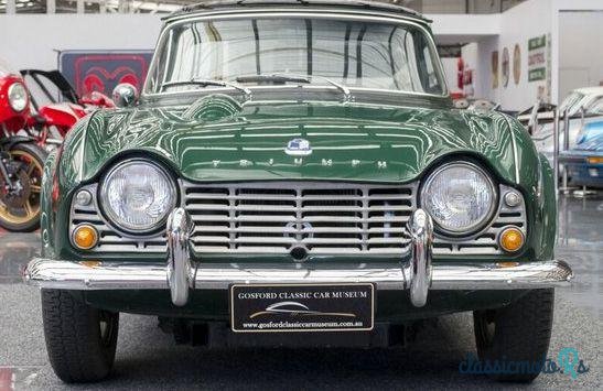 1964' Triumph Tr 4 photo #4