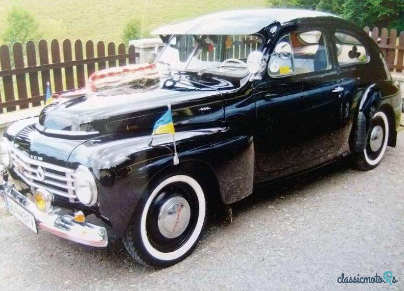 1947' Volvo PV444 photo #2