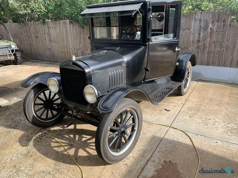 1925' Ford Model T photo #2