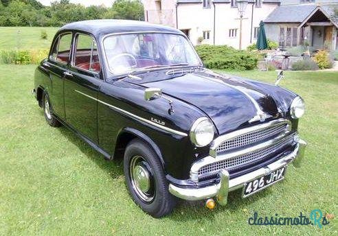 1956' Morris Isis De Lux Saloon photo #2