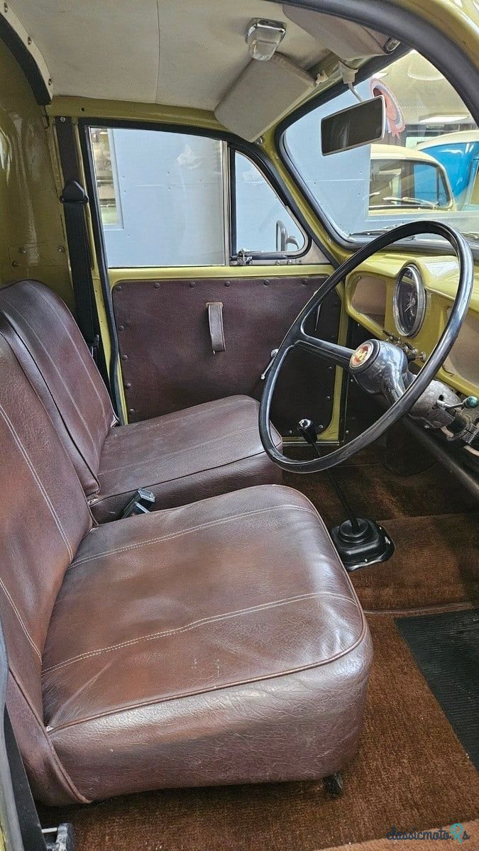 1968' Morris Minor photo #3