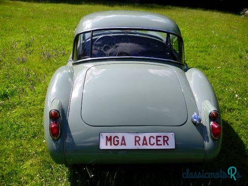 1958' MG MGA Coupe photo #4