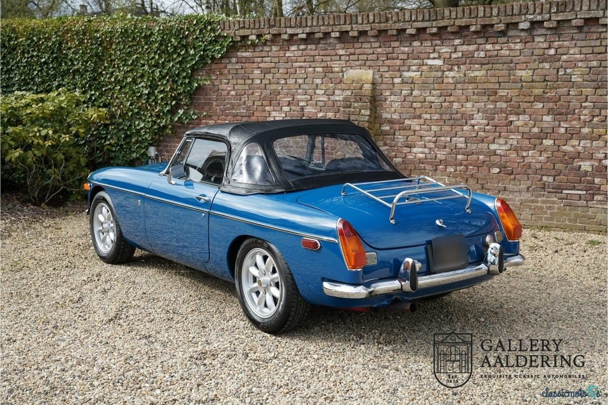 1971' MG MGB photo #1