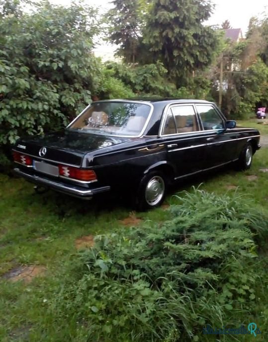 1980' Mercedes-Benz W123 photo #5