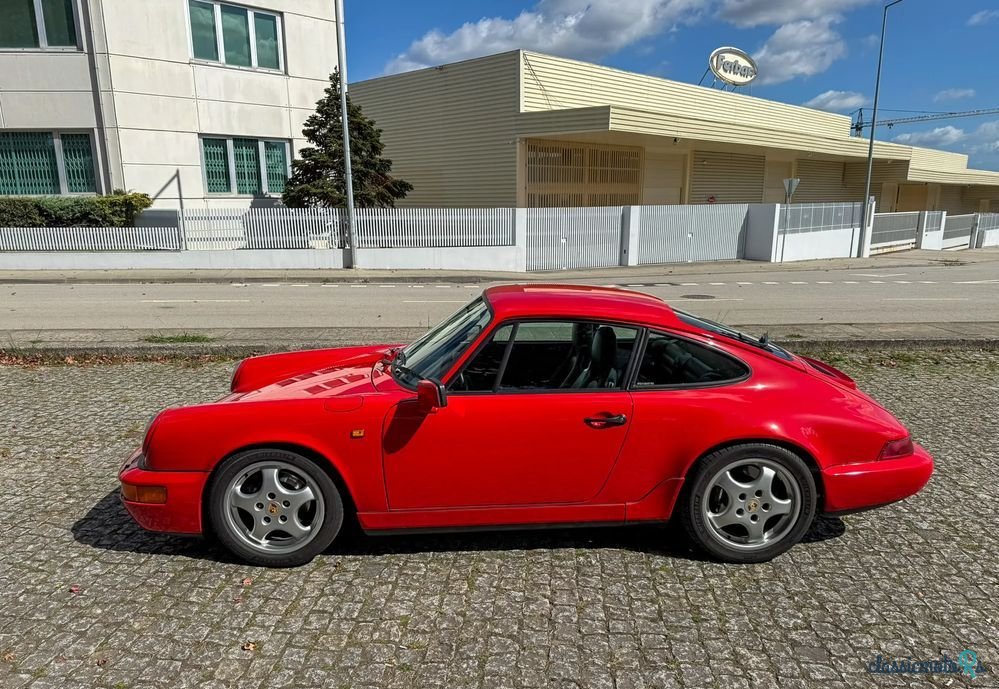 1990' Porsche 911 Coupé 3.6 Carrera 4 photo #4