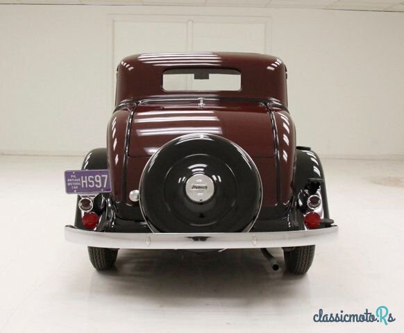 1933' Plymouth Deluxe photo #5
