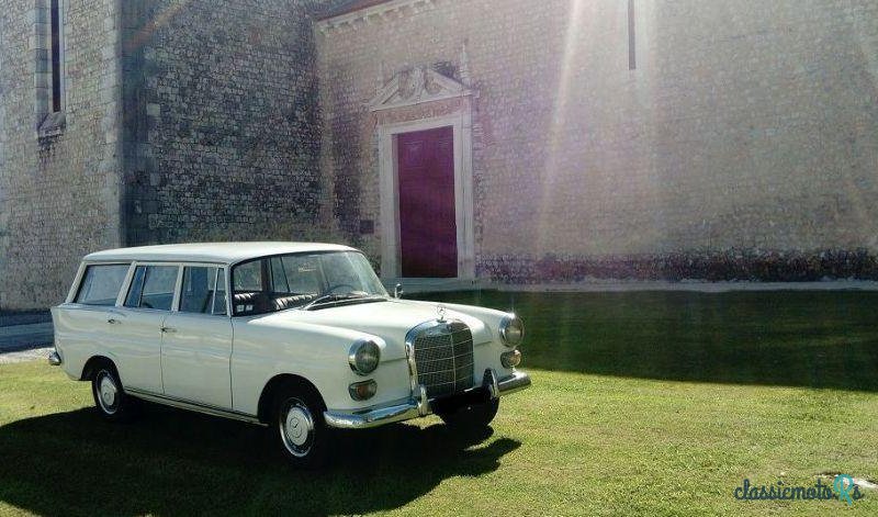 1966' Mercedes-Benz 200 Universal photo #3