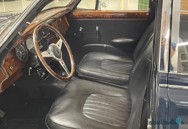 1960' Jaguar Mk II photo #4