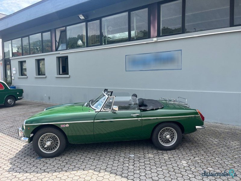 1977' MG MGB photo #2