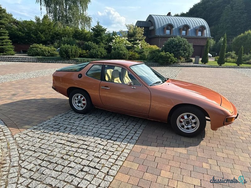 1977' Porsche 924 photo #4