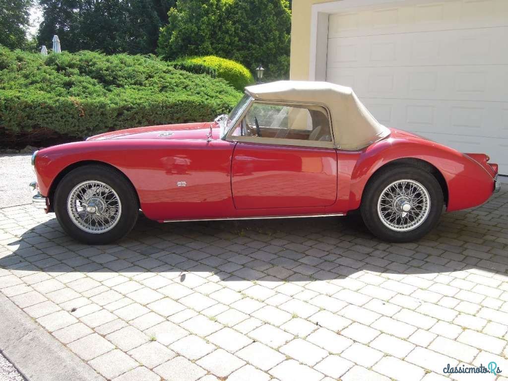 1960' MG MGA photo #5