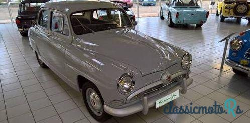 1955' Simca 9 Aronde photo #4