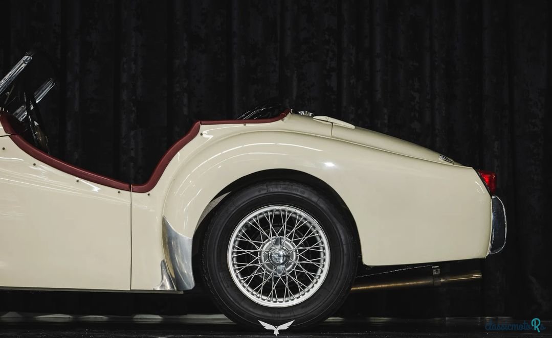 1954' Triumph TR2 photo #6