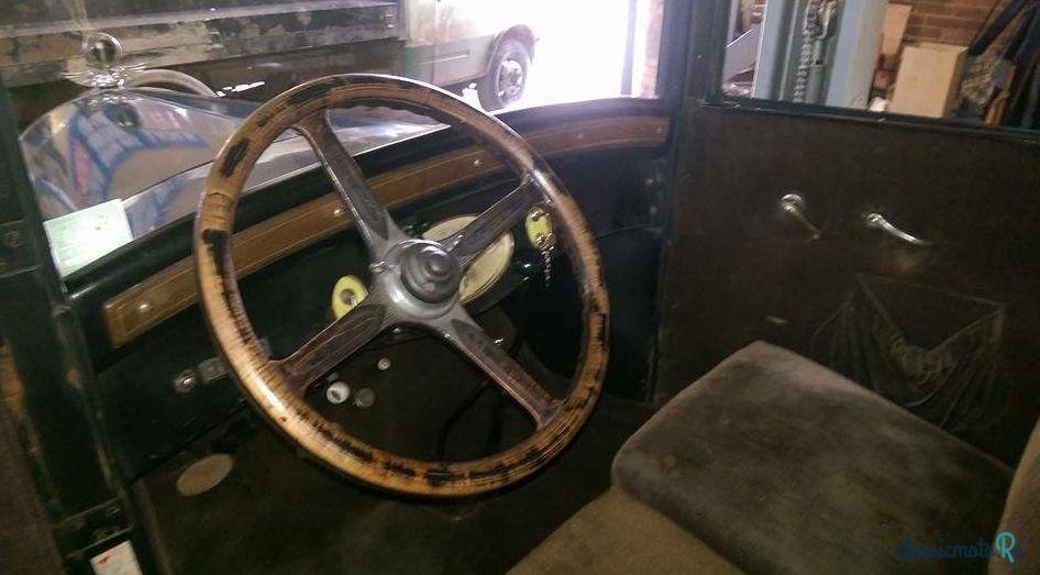 1926' Chrysler 60 Sedan photo #1