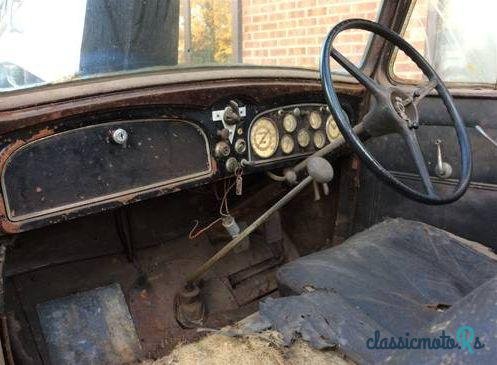 1934' Cadillac 355 Imperial Limousine photo #3