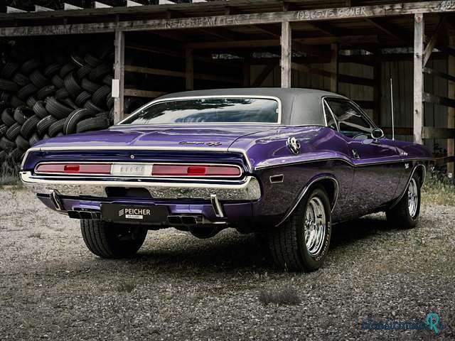 1970' Dodge Challenger photo #6