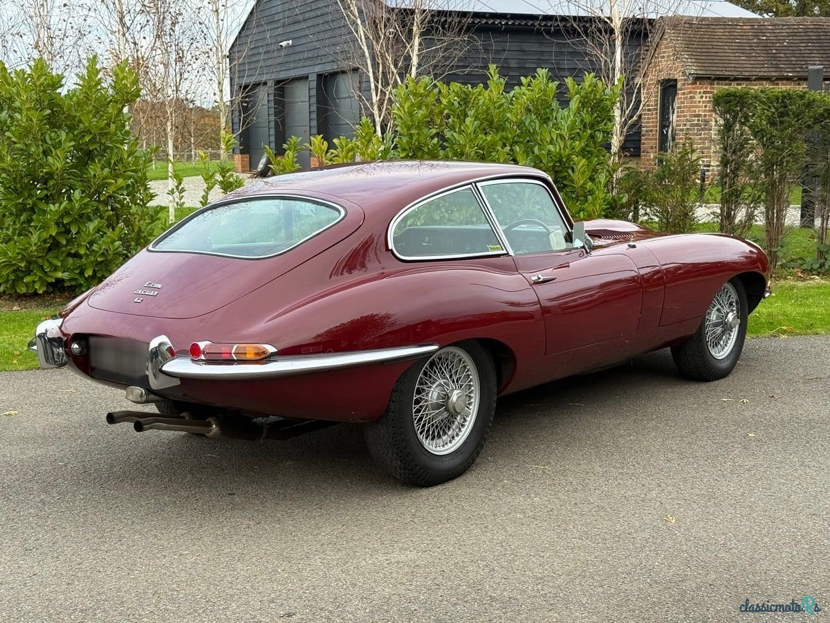 1968' Jaguar E-Type photo #3